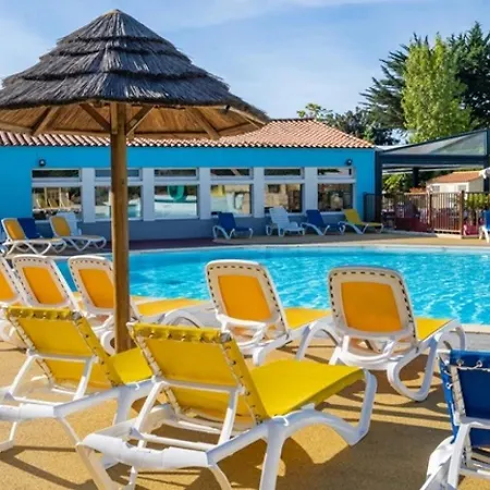 Holiday home Mobilhome 4 Etoiles - Piscine - Efcehi L'Ile-d'Olonne